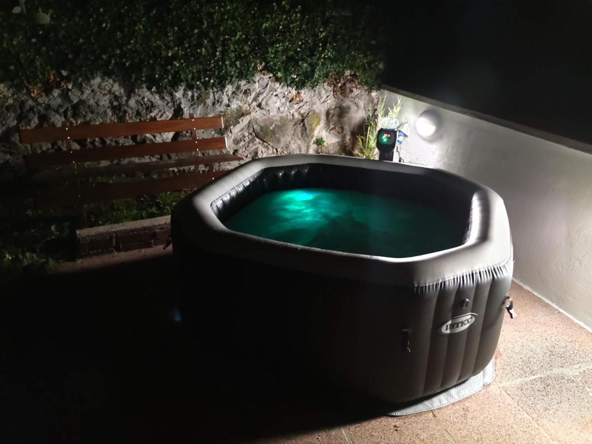 Charming Studio With Hot Tube, Terrace, Barbecue And Garden Kraljevica Extérieur photo