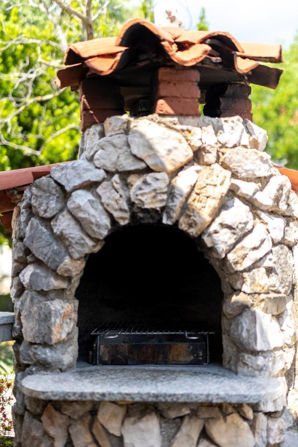 Charming Studio With Hot Tube, Terrace, Barbecue And Garden Kraljevica Extérieur photo